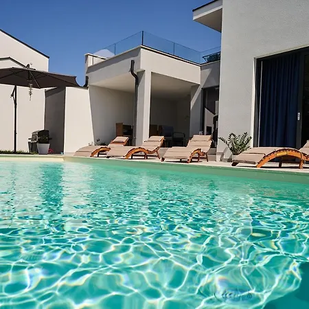 Вілла Martin Noel Пореч